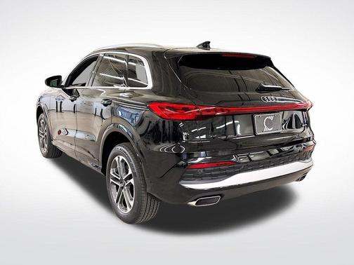 2025 Audi Q5 2.0T quattro Premium