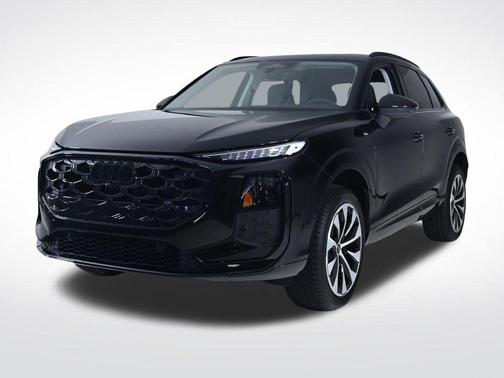 Mythos Black Metallic 2026 Audi Q3 S line