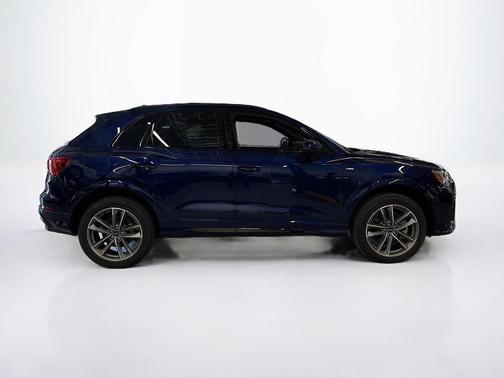 2025 Audi Q3 45 S line Premium