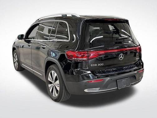 2023 Mercedes-Benz EQB 300 Base 4MATIC