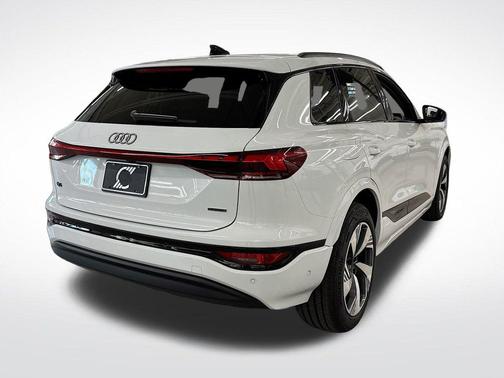 2025 Audi Q6 e-tron Premium