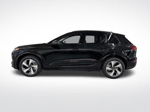 2025 Audi Q6 e-tron Premium