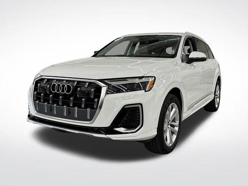 2025 Audi Q7 55 Premium Plus