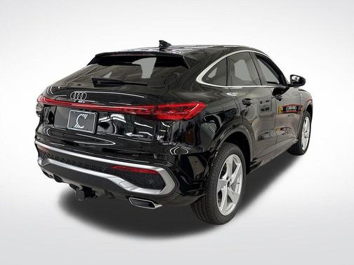 2025 Audi Q5 Sportback 2.0T Premium