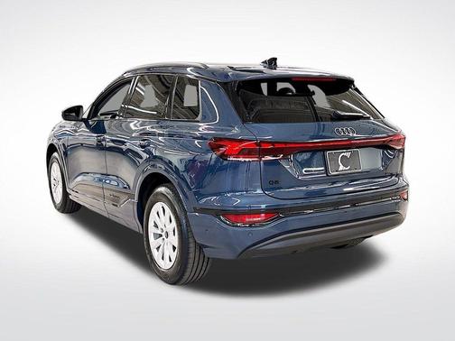 2025 Audi Q6 e-tron Premium