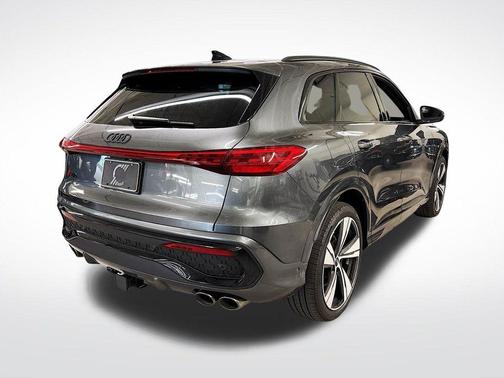 Daytona Gray Pearl 2026 Audi SQ5 3.0T Premium Plus