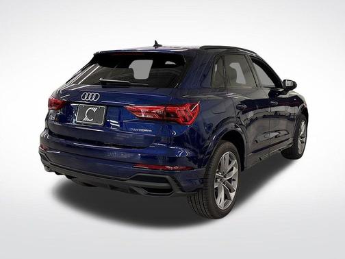 2025 Audi Q3 45 S line Premium