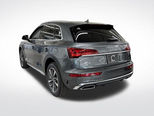 2025 Audi Q5 45 S line quattro Premium