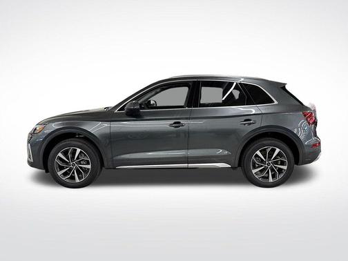 2025 Audi Q5 45 S line quattro Premium