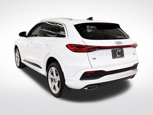 2025 Audi Q5 2.0T quattro Premium