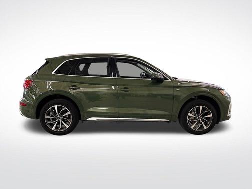 2024 Audi Q5 45 S line quattro Premium