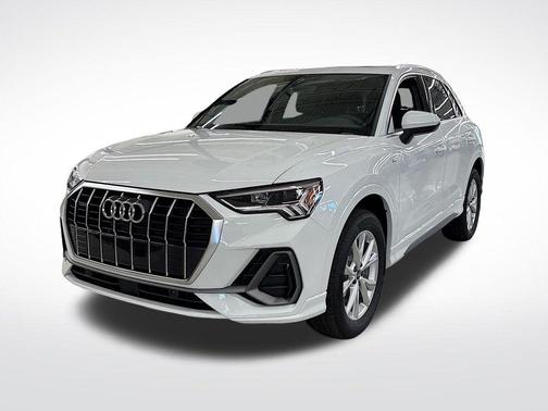 2025 Audi Q3 45 S line Premium