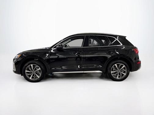 2025 Audi Q5 45 S line quattro Premium