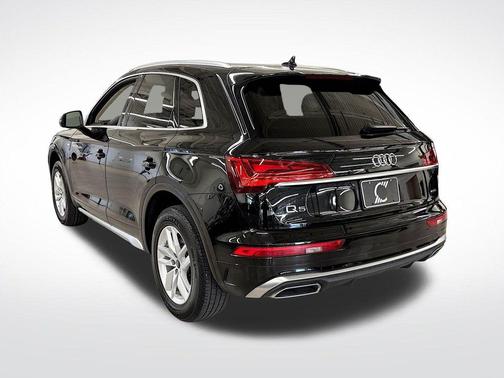 2023 Audi Q5 45 S line quattro Premium
