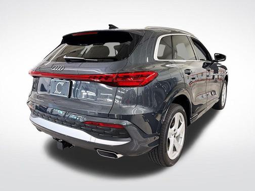 2025 Audi Q5 2.0T quattro Premium