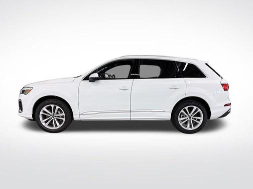 2025 Audi Q7 45 Premium Plus