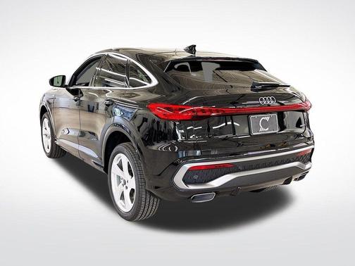 2025 Audi Q5 Sportback 2.0T Premium