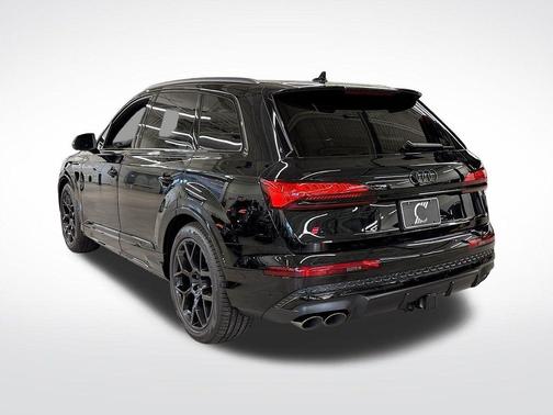 2026 Audi SQ7 4.0T Premium Plus