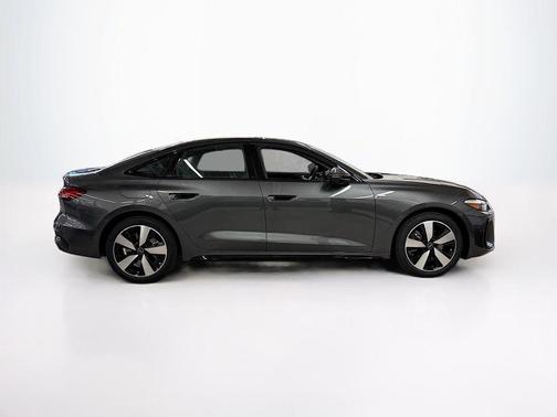 Daytona Gray Pearl 2026 Audi A5