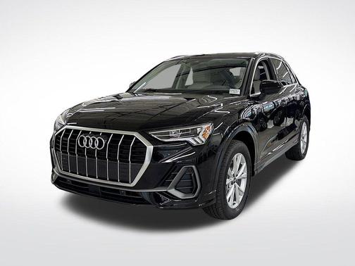 2025 Audi Q3 45 S line Premium
