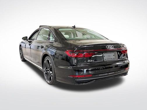 2025 Audi A8 L 55