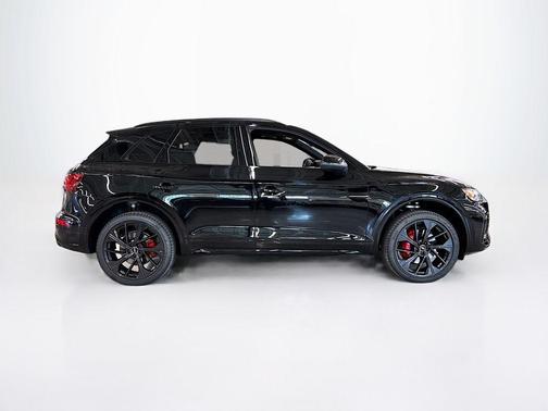 2025 Audi SQ5 3.0T Premium Plus