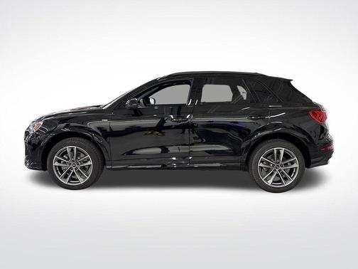 2025 Audi Q3 45 S line Premium