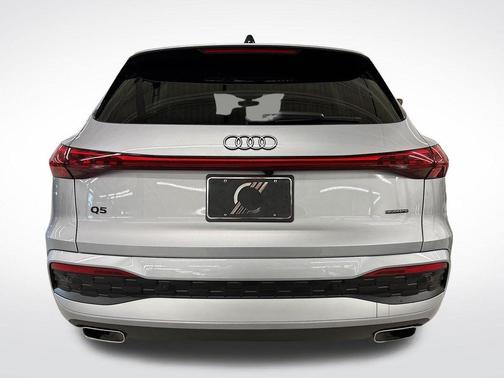 2025 Audi Q5 2.0T quattro Premium
