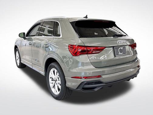 2025 Audi Q3 45 S line Premium