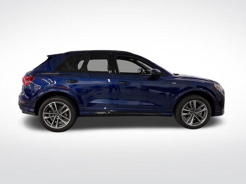 2025 Audi Q3 45 S line Premium