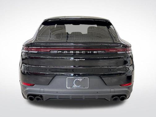 2025 Porsche Cayenne AWD