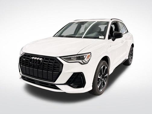 2025 Audi Q3 45 S line Premium