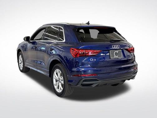 2025 Audi Q3 45 S line Premium