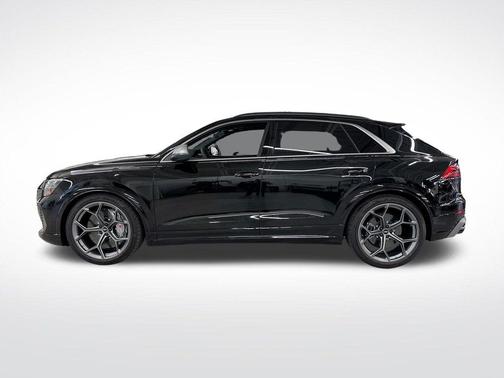 2025 Audi RS Q8 4.0T quattro