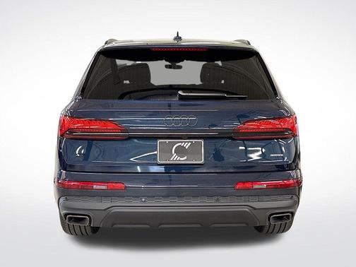 2026 Audi Q7 45 Premium