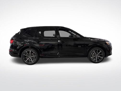 2025 Audi Q7 45 Premium Plus