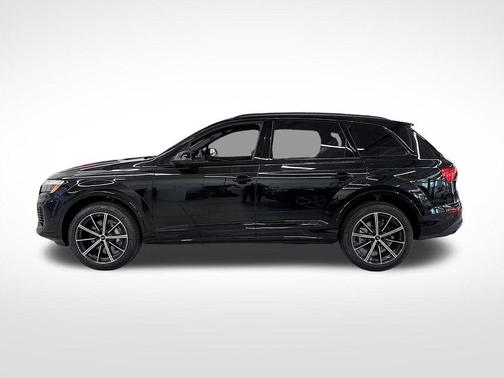 2025 Audi Q7 45 Premium Plus