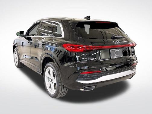 2025 Audi Q5 2.0T quattro Premium