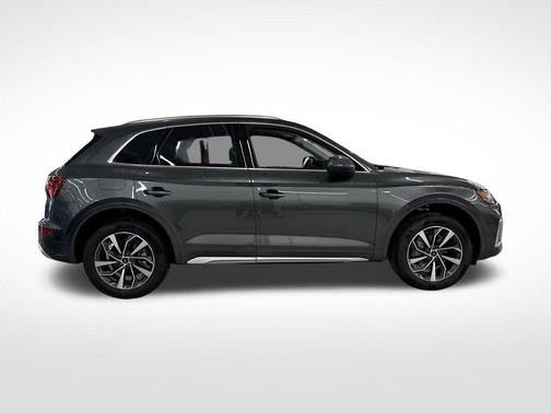 2025 Audi Q5 45 S line quattro Premium