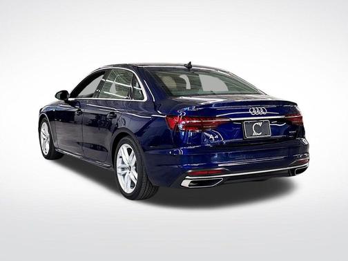 2024 Audi A4 45 S line quattro Premium