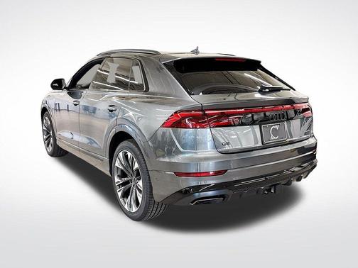 2026 Audi Q8