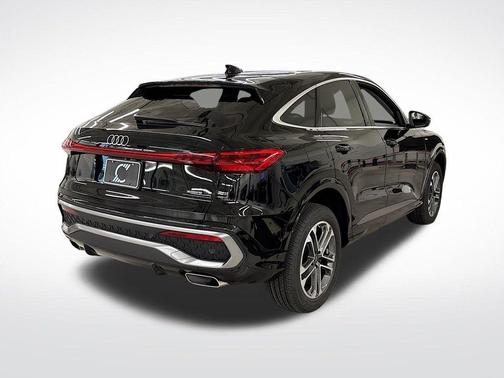 2025 Audi Q5 Sportback 2.0T Premium