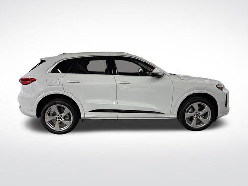 2025 Audi Q5 2.0T quattro Premium