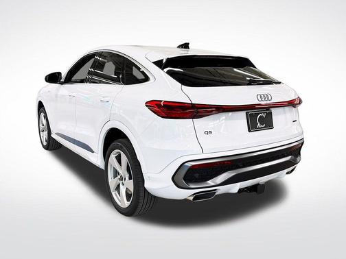 2025 Audi Q5 Sportback 2.0T Premium