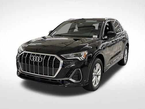 2025 Audi Q3 45 S line Premium
