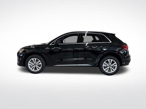 2025 Audi Q3 45 S line Premium