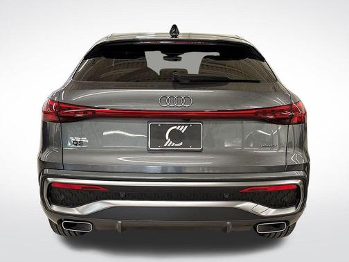2025 Audi Q5 2.0T Premium