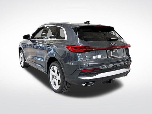 2025 Audi Q5 2.0T quattro Premium