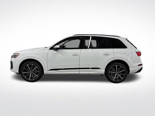 2025 Audi Q7 45 Premium Plus