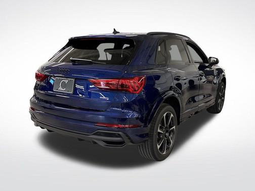 2025 Audi Q3 45 S line Premium